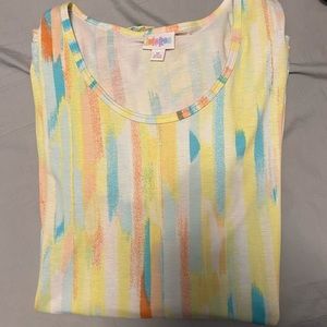 Lularoe medium neon perfect t
